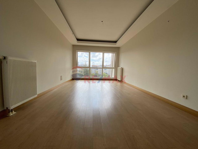 ATAŞEHİR ATATÜRK MH. AĞAOĞLU MYTOWERLAND 3379 KİRALIK 110M2 2+1 DAİRE