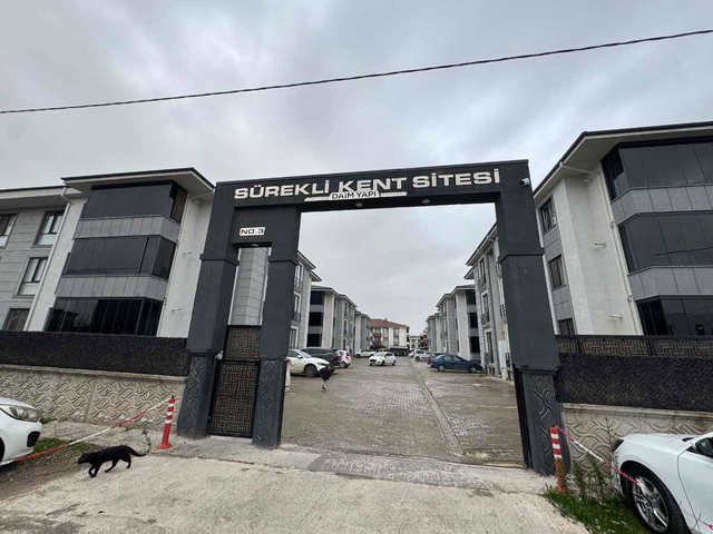 RE/MAX HÜR' DEN YAĞCILAR'DA ARA KAT YATIRIMLIK DAIRE