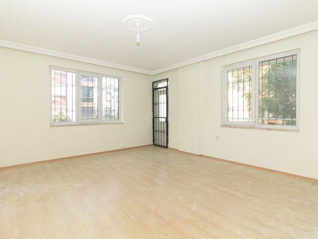 KONUKSEVER’DE SATILIK GENİŞ 3+1 DAİRE