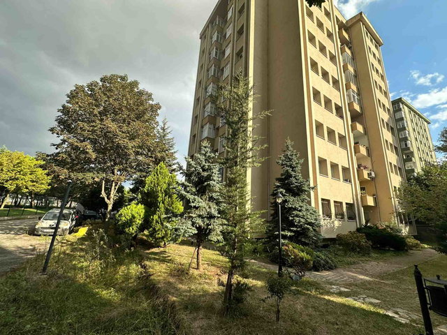 ATAŞEHİR KÜÇÜKBAKKALKÖY YAKAMOZ SİTESİ’NDE SATILIK 2+1 DAIRE