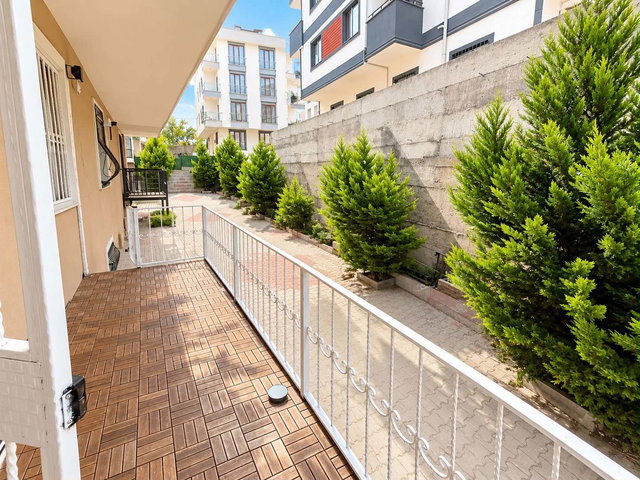 BURCU AYDENİZ RE/MAX’TAN SAMANDIRA’DA KULLANIŞLI 2+1 KİRALIK DAİRE