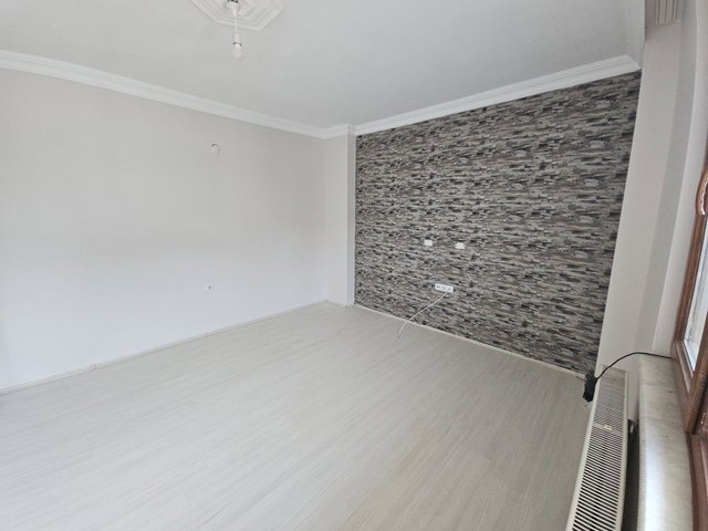 RE/MAX DREAM'DEN FATİH SULTAN MAHALLESİNDE SATILIK 3+1 DUBLEX