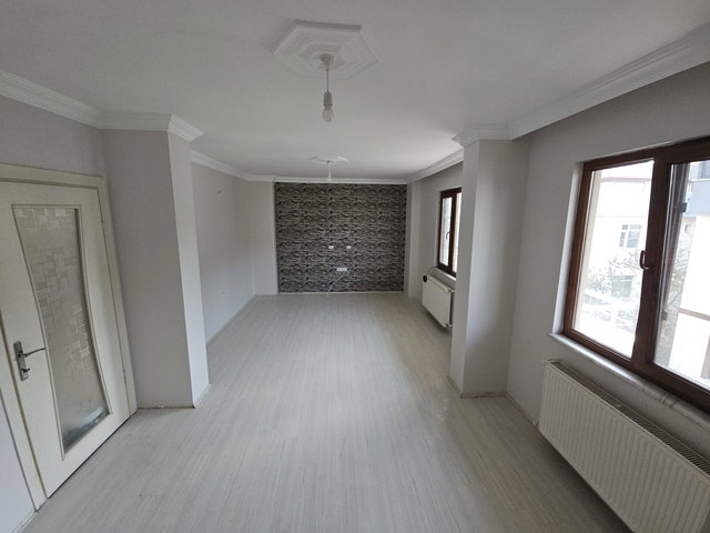 RE/MAX DREAM'DEN FATİH SULTAN MAHALLESİNDE SATILIK 3+1 DUBLEX