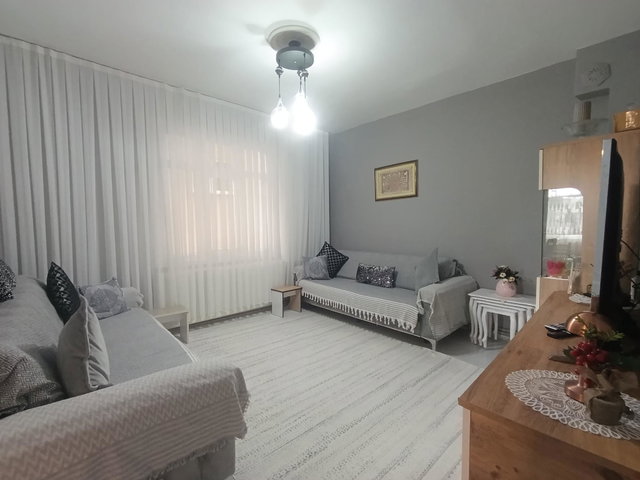 SULTANBEYLİ ABDURRAHMANGAZİ MAHALLESİNDE 3+1 SATILIK DAİRE