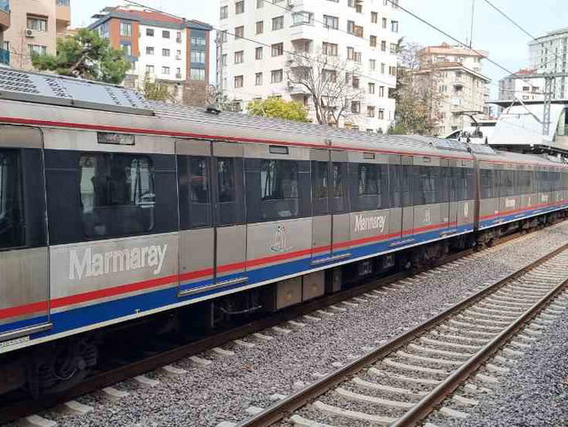 KADIKÖY ÖZGÜRLÜK PARKI GÖZTEPE MARMARAY BAĞDAT CADDESI