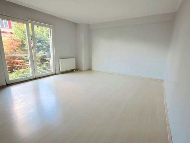 SIMPLICITY SITESI'NDE 2+1 KAPALI MUTFAKLI KAPALI OTOPARKLI