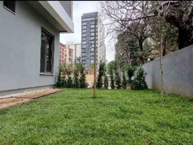 KADIKÖY CADDEBOSTAN BAĞDAT CADDESI HAMAM SOKAK 2+1 BAHÇEKATI