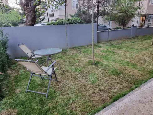 KADIKÖY CADDEBOSTAN BAĞDAT CADDESI HAMAM SOKAK 2+1 BAHÇEKATI