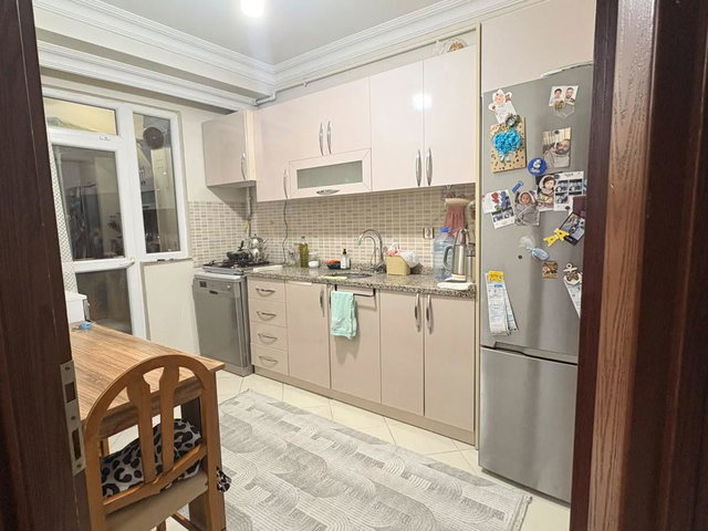AVCILAR ÜNİVERSİTE MAHALLESİ'NDE KULLANIŞLI 2+1 KİRALIK DAİRE