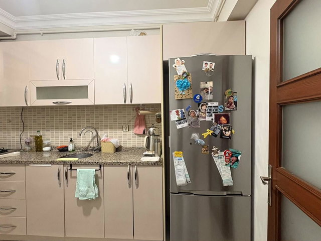 AVCILAR ÜNİVERSİTE MAHALLESİ'NDE KULLANIŞLI 2+1 KİRALIK DAİRE