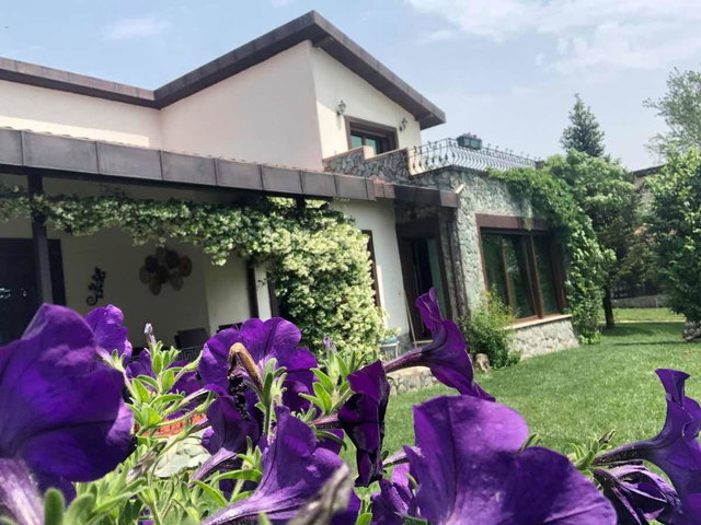 KARTEPE FSM İPEKYOLU VİLLALARINDA SATILIK 5+1 300 M2 LÜKS VİLA