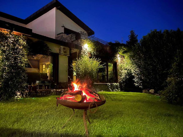KARTEPE FSM İPEKYOLU VİLLALARINDA SATILIK 5+1 300 M2 LÜKS VİLA