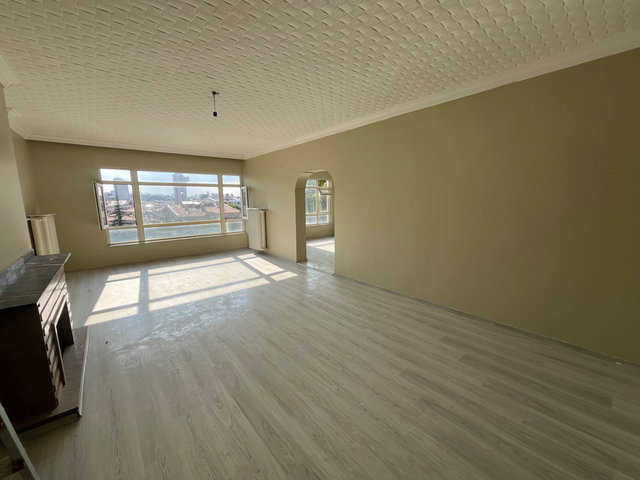 KENNEDY CADDESİ'NDE  3,5+1 - 93 M² NET - FERAH, KİRALIK DAİRE