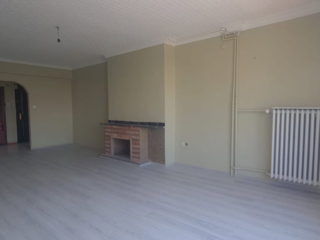 KENNEDY CADDESİ'NDE  3,5+1 - 93 M² NET - FERAH, KİRALIK DAİRE