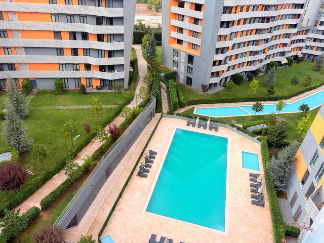 SELÇUKLU VADI’DE KIRALIK EN BÜYÜK TIP 2+1 EBEVEYN BANYO OTOPARK