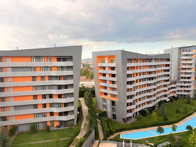 SELÇUKLU VADI’DE KIRALIK EN BÜYÜK TIP 2+1 EBEVEYN BANYO OTOPARK
