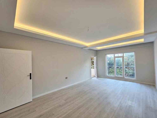 MERKEZİ KONUM LÜX İŞÇİLİK GENİŞ M2  UYGUN FİYAT 2+1 DAİRE