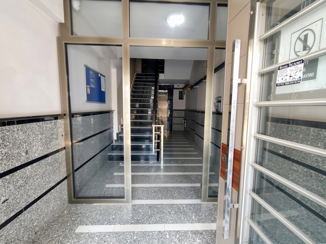 REMAX LANDDEN HATİP MAHDE FULL EŞYALI 3BALKONLU 2+1SATILIK DAİRE
