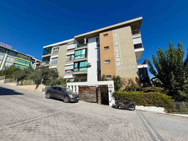 KUŞADASI İKİÇEŞMELİK’TE ŞEHR-İ ADA DELUXE’TE 2+1 LÜKD DAİRE