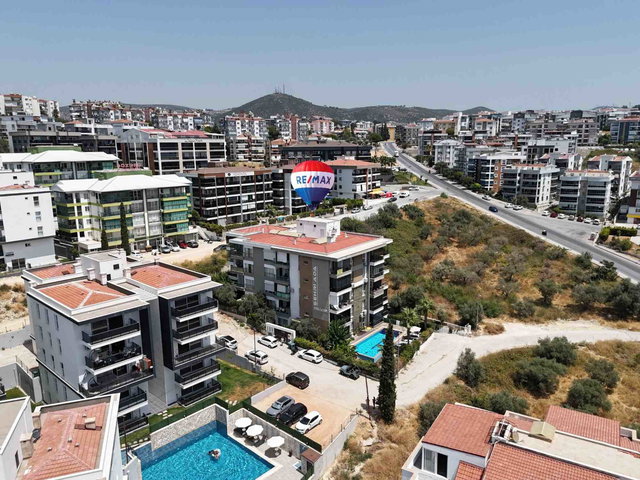KUŞADASI İKİÇEŞMELİK’TE ŞEHR-İ ADA DELUXE’TE 2+1 LÜKD DAİRE
