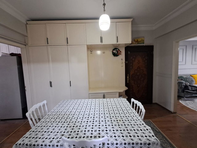 HALKALI AVRUPA4 KONUTLARI DIBINDE FULL EŞYALI 2+1 – TAŞINMAYA HAZIR!