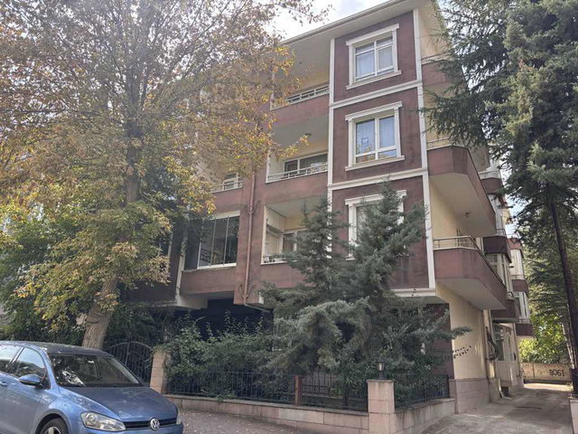 HARBİYE NİĞDE SOKAKTA 3+1 KİRALIK DAİRE