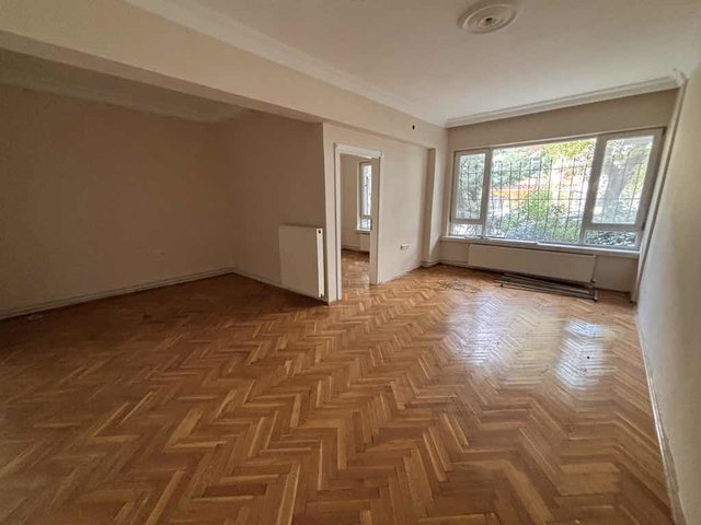 HARBİYE NİĞDE SOKAKTA 3+1 KİRALIK DAİRE