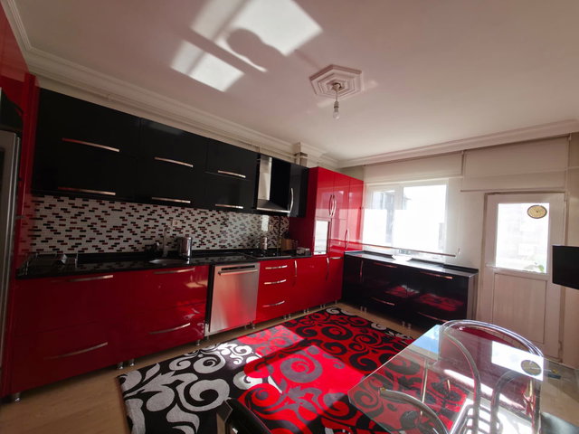 REMAX İLKE'DEN RABİA ANA'DA 4+1 SATILIK DAİRE