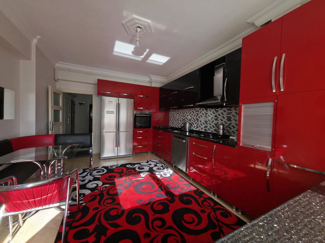 REMAX İLKE'DEN RABİA ANA'DA 4+1 SATILIK DAİRE