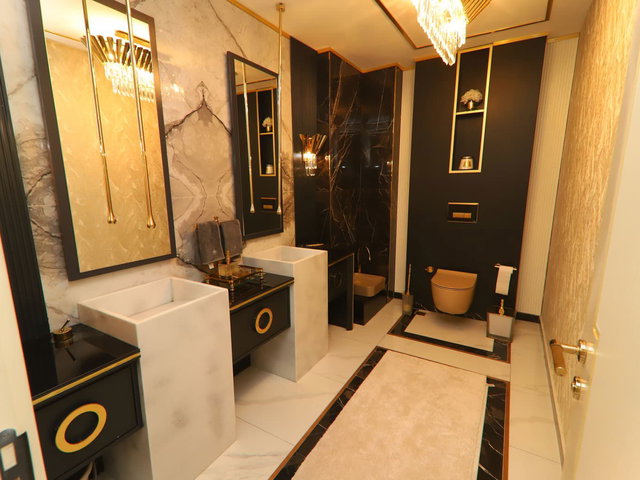 URLA KEKLİKTEPEDE 3.388 M² ARSA İÇERİSİNDE, ÖZEL TASARIM LÜKS VİLLA