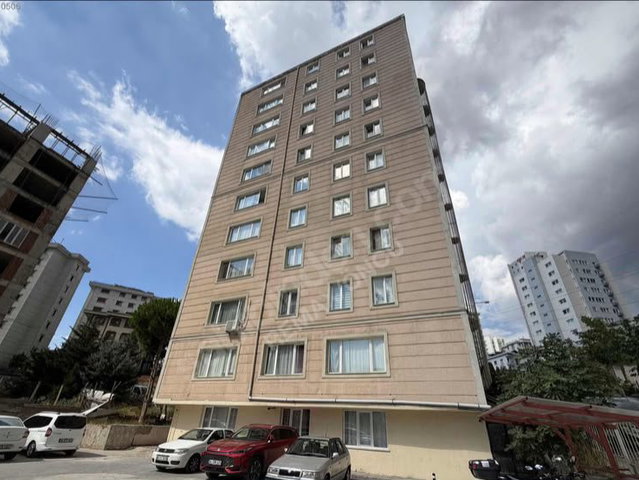 REMAX ÖNCÜ ŞERIFALI TATLISU MH İFM KOMŞU 3+1 KIRALIK DAIRE