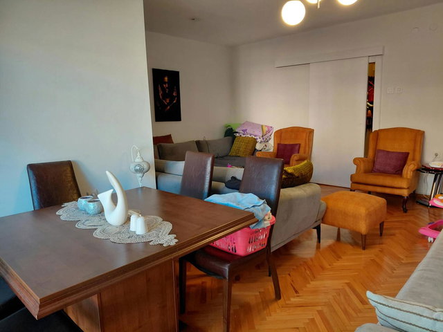 ŞIMŞEK SOKAKTA 3+1 SATILIK DAIRE