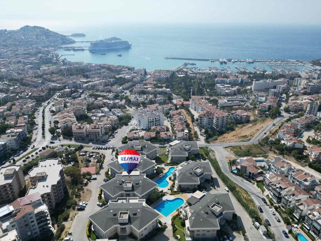 KUŞADASI LENA PARK RESİDENCE 1+1  DENİZ MANZARALI...