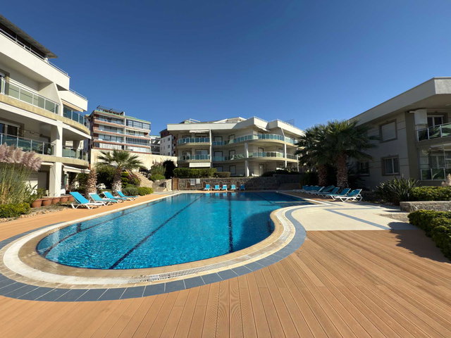KUŞADASI LENA PARK RESİDENCE 1+1  DENİZ MANZARALI...