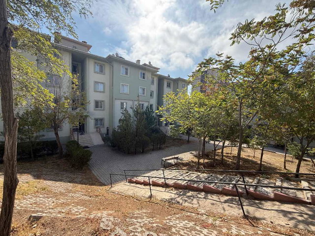 AKSARAY MERKEZ ZAFER MAH’DE GÜNEY CEPHELİ 2+1 | 80 M² NET | BALKONLU | KREDİYE UYGUN