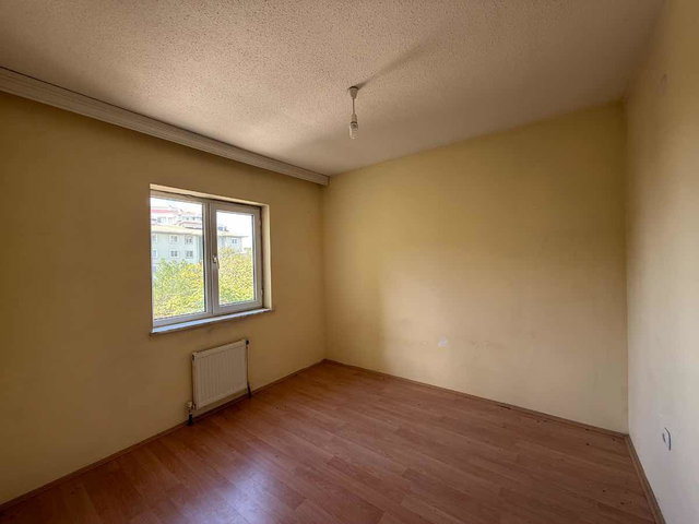 AKSARAY MERKEZ ZAFER MAH’DE GÜNEY CEPHELİ 2+1 | 80 M² NET | BALKONLU | KREDİYE UYGUN