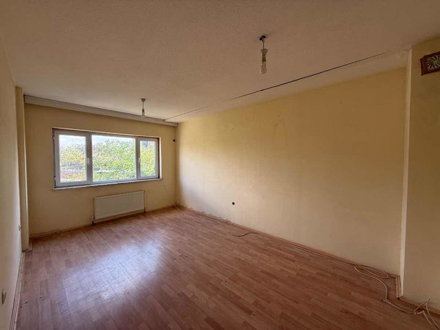 AKSARAY MERKEZ ZAFER MAH’DE GÜNEY CEPHELİ 2+1 | 80 M² NET | BALKONLU | KREDİYE UYGUN