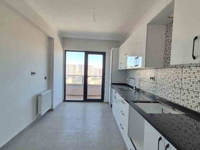 ESKIŞEHIRYOLU ÜZERINDE GÜVENLIKLI SITEDE KIRALIK SIFIR 2+1 DAIRE