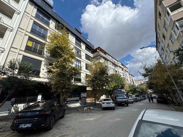 HAZNEDAR DA KİRALIK 3+1 LÜKS SIFIR DAİRE
