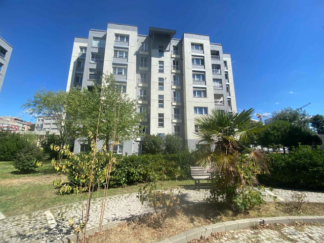 SEFAKÖY KIPTAŞ'TA PEYZAJ MANZARALI, TADILATLI 3+1 DAIRE