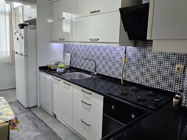 ATATÜRK MAHALLESİNDE FUL EŞYALI 3+1 KİRALIK GENİŞ DAİRE