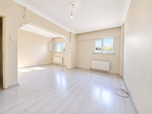RE/MAX MASA’DAN KARTAL YAKACIK’TA 90M² NET GENİŞ 2+1 BAHÇE KATI