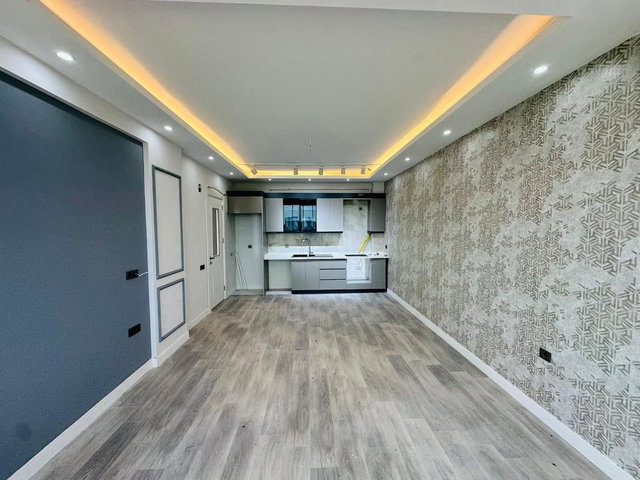REMAX TOROS'TAN MEZİTLİ EKM LIFE SİTESİ'NDE 2+1 SIFIR LÜKS DAİRE