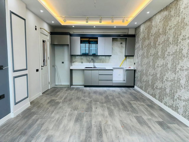 REMAX TOROS'TAN MEZİTLİ EKM LIFE SİTESİ'NDE 2+1 SIFIR LÜKS DAİRE