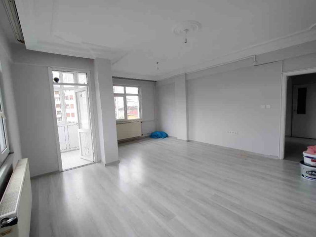 PENDİK ALTKAYNARCA'DA MARMARAY VE SAHİLE YAKIN 2+1 SATILIK DAİRE