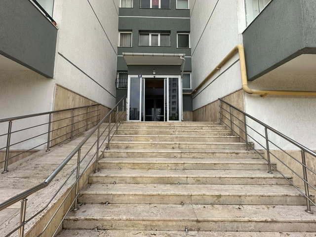 TÜRKKONUT MERKEZİ LOKASYONDA BOŞ 3+1 KİRALIK DAİRE