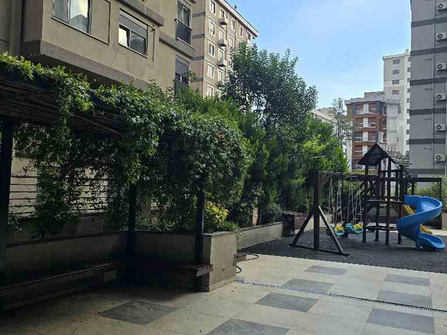 GÖZTEPE  BAĞDAT CADDESİ'NE ÇOK YAKIN , 11. KATTA, REZİDANS KONFORUNDA, AKILCI PLANLANMIŞ 2+1