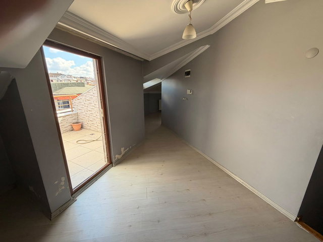 EYÜPSULTAN ESENTEPE’DE 3+1 DUBLEKS KİRALIK DAİRE | 120 M² BRÜT | 2 BALKON | 5. KAT