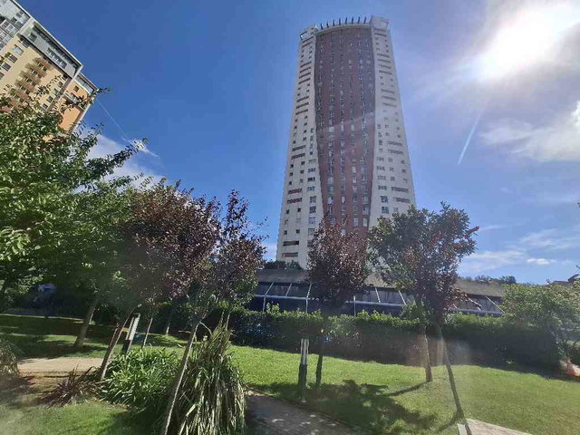 KENTPLUS CENTRUM SİTESİNDE 1+1 FULL EŞYALI, DENİZ MANZARALI MARMARA ÜNİVERSİTESİNİN YANINDA KİRALIK
