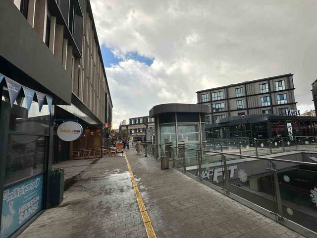 SEFAKÖY TORKAM E5 / METROPARK REZİDANS 1+1 KİRALIK FERAH DAİRE